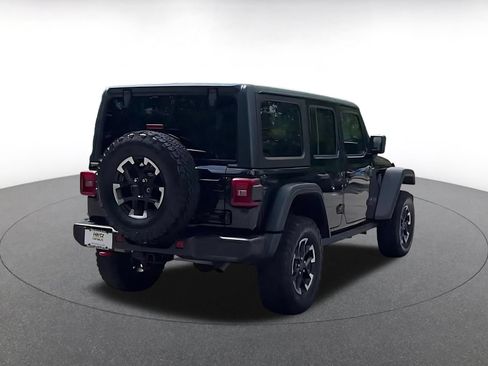 Used 2025 Jeep Wrangler Unlimited Rubicon AWD/4WD image 12