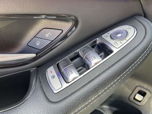 Used 2022 Mercedes-Benz GLC 300 image 16