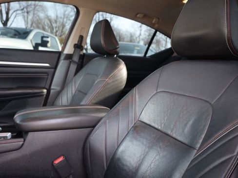 Used 2023 Nissan Altima 2.0 SR image 21