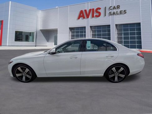Used 2025 Mercedes-Benz C 300 4MATIC Sedan image 10