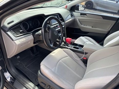 Used 2019 Hyundai Sonata SEL w/ Winter Weather Package FWD image 30
