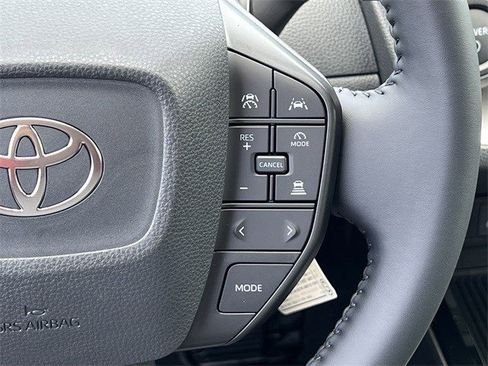 New 2026 Toyota Prius LE image 10