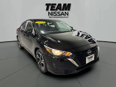 Used 2024 Nissan Sentra SV image 1
