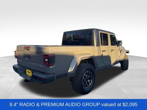 Used 2021 Jeep Gladiator Willys image 8