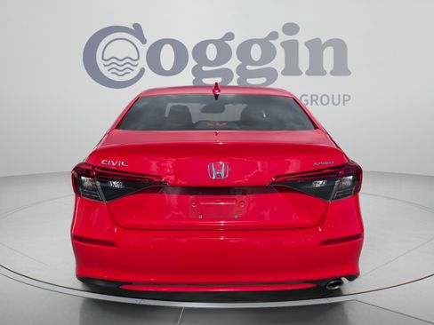 Used 2022 Honda Civic Sport image 5