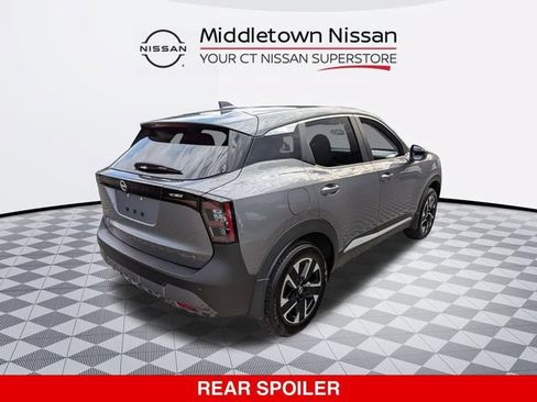 Certified 2025 Nissan Kicks SV AWD/4WD image 4