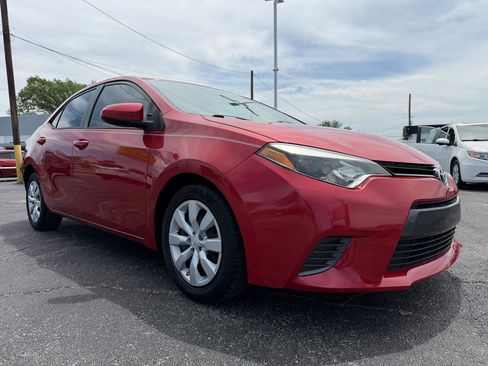 Used 2015 Toyota Corolla LE FWD image 3