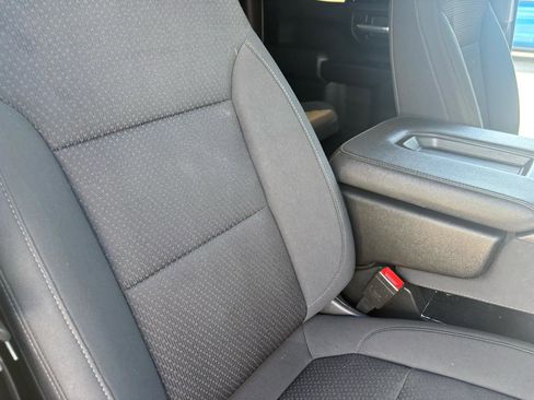 Used 2021 Chevrolet Silverado 1500 Custom Trail Boss w/ LPO, Dark Essentials Package image 46