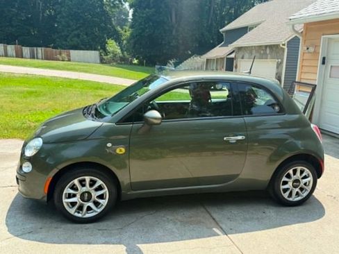 Used 2017 FIAT 500 Pop FWD image 4