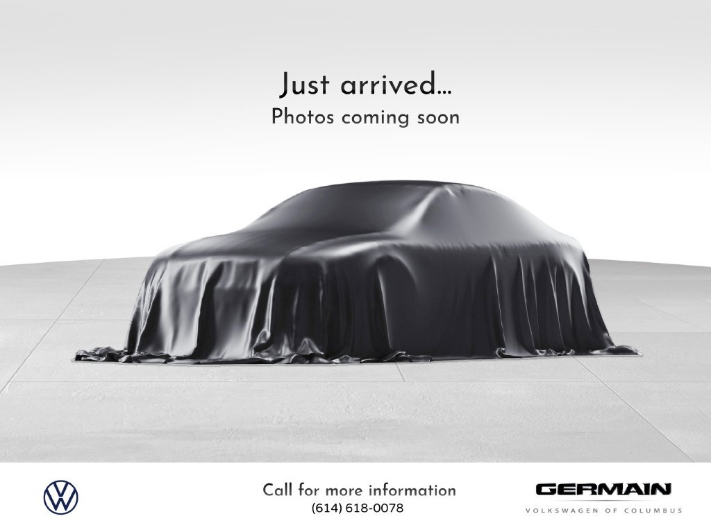Used 2025 Volkswagen Jetta SE FWD image 1
