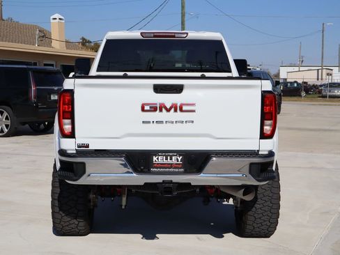 Used 2020 GMC Sierra 2500 4x4 Crew Cab w/ Gooseneck/5TH Wheel Package image 7