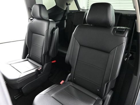 Certified 2023 Volkswagen Atlas SE w/ Panoramic Sunroof Package image 16