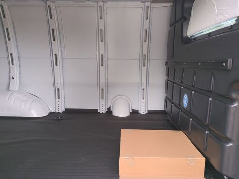 New 2025 GMC Savana 2500 w/ Driver Convenience Package image 17