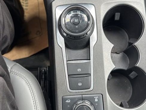 Used 2025 Ford Bronco Sport Badlands AWD/4WD image 16