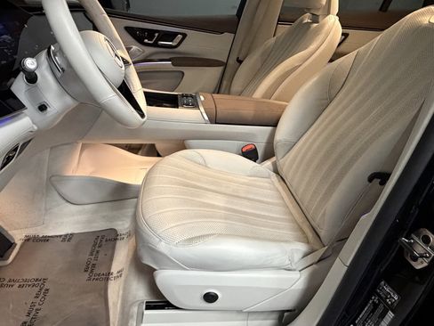 Certified 2023 Mercedes-Benz EQS 580 4MATIC SUV image 25