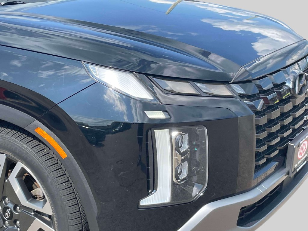Used 2023 Hyundai Palisade SEL w/ Premium Package AWD/4WD image 9