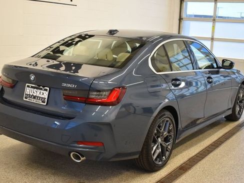 New 2026 BMW 330i xDrive Sedan w/ Premium Package AWD/4WD image 4