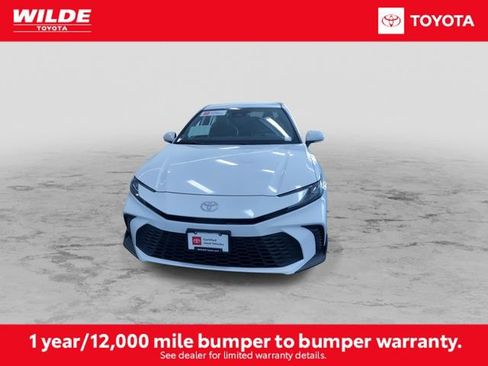 Certified 2025 Toyota Camry SE image 4