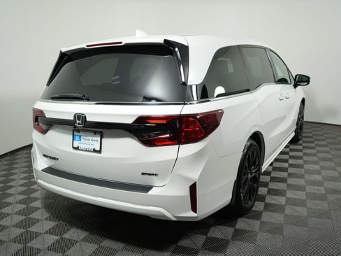 Certified 2026 Honda Odyssey Sport-L image 5
