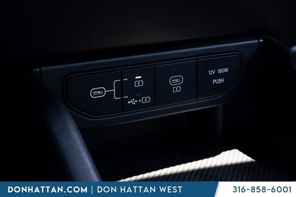 Used 2025 Kia K4 FWD image 10