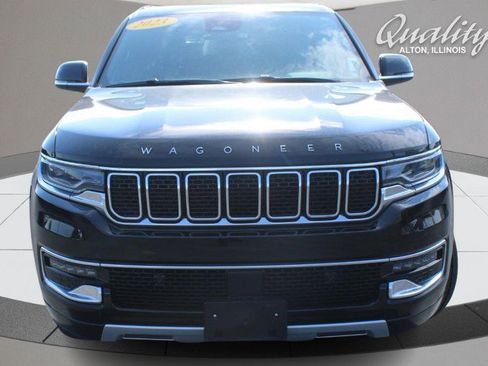 Used 2023 Jeep Wagoneer L Series II image 11