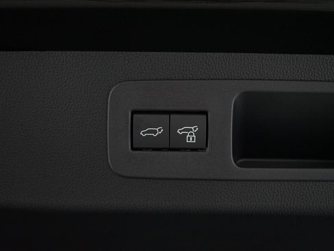Used 2026 Lexus LX 700h Luxury AWD/4WD image 37