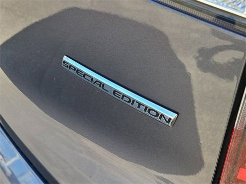 Used 2021 Honda Pilot Special Edition image 6