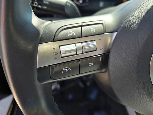Used 2025 Hyundai Kona SEL AWD/4WD image 28