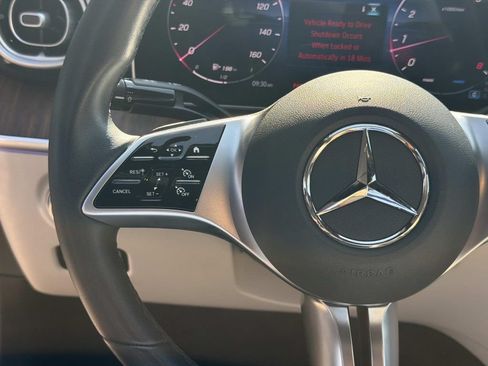Used 2026 Mercedes-Benz C 300 Sedan image 23