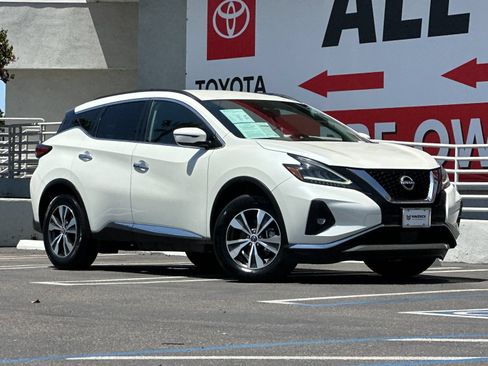 Used 2023 Nissan Murano SV FWD image 8