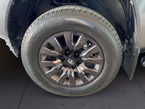 Used 2023 Toyota Tacoma Limited image 14