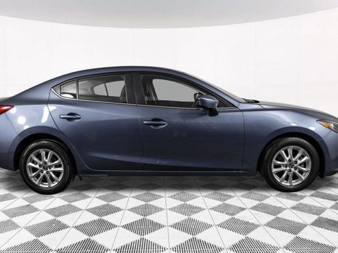Used 2016 MAZDA MAZDA3 i Grand Touring FWD image 16