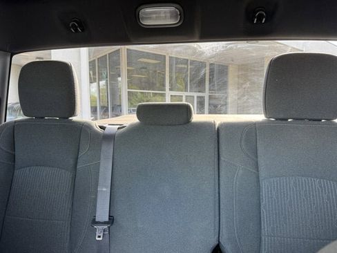 Used 2022 RAM 1500 Classic Warlock w/ Ceramic Gray Warlock Package AWD/4WD image 33