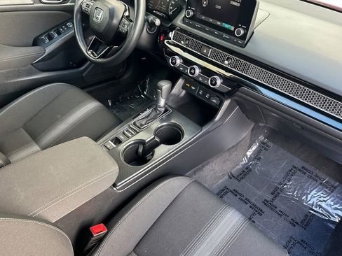 Used 2025 Honda Civic Sport image 15
