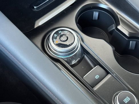 New 2025 Ford Explorer Active w/ Active Comfort Package image 24