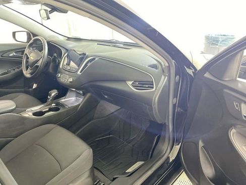 Used 2022 Chevrolet Malibu LT w/ Midnight Edition image 36