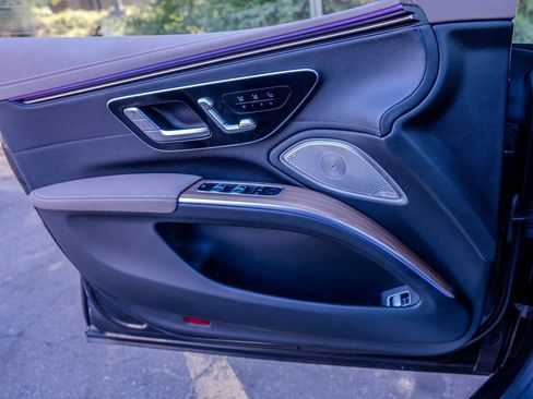 Used 2023 Mercedes-Benz EQS AMG 4MATIC w/ Trim Level Package image 16