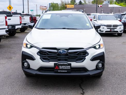 Used 2024 Subaru Crosstrek 2.0i Premium AWD/4WD image 2