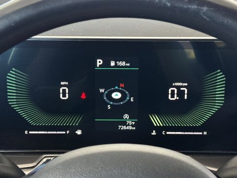 Used 2024 Kia Sorento S FWD image 31