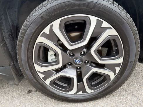 Used 2024 Subaru Ascent Touring AWD/4WD image 7