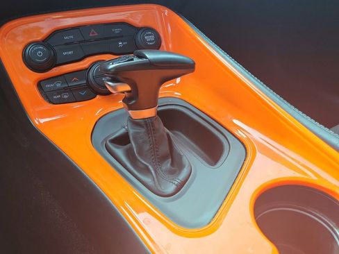 Used 2017 Dodge Challenger SXT w/ Sound Group image 33