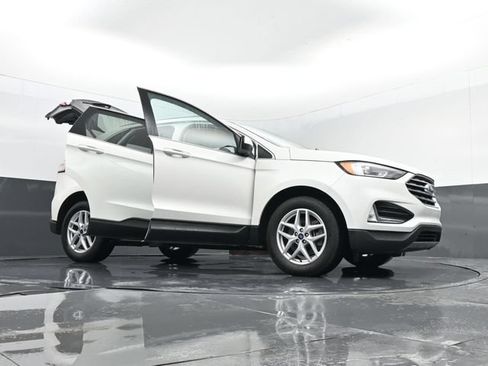 Used 2021 Ford Edge SEL w/ Convenience Package AWD/4WD image 32