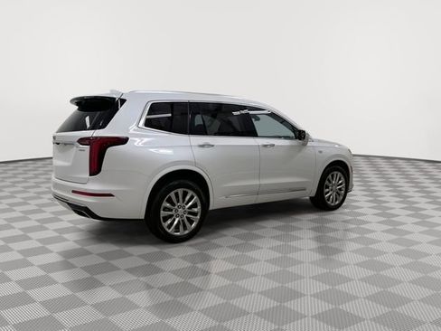 Certified 2023 Cadillac XT6 Premium Luxury image 10