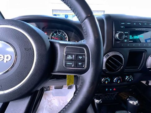 Used 2016 Jeep Wrangler Unlimited Sport w/ Connectivity Group AWD/4WD image 20