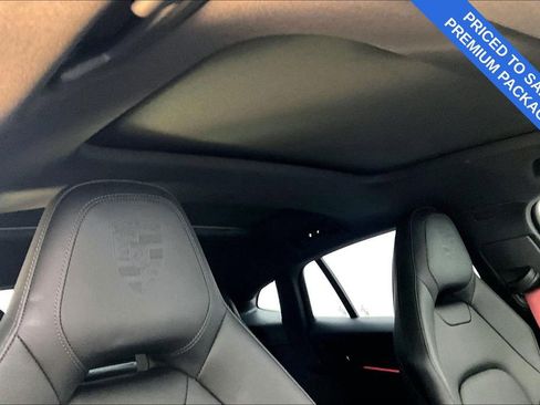 Used 2025 Porsche Panamera 4 w/ Premium Package image 22