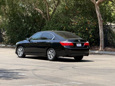 Used 2015 Honda Accord LX image 3