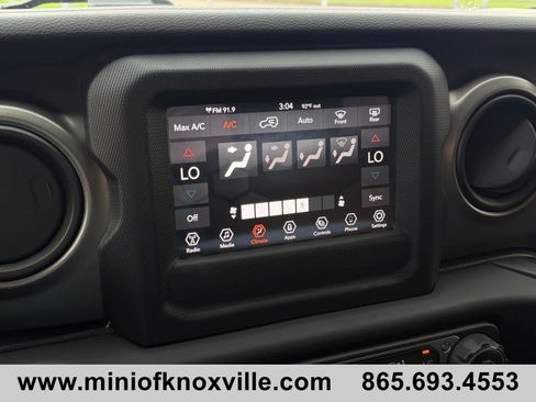 Used 2021 Jeep Wrangler Sport AWD/4WD image 28