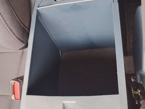 New 2025 Ford Maverick XL image 26