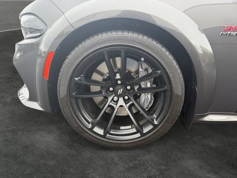 Used 2023 Dodge Charger Scat Pack RWD image 4