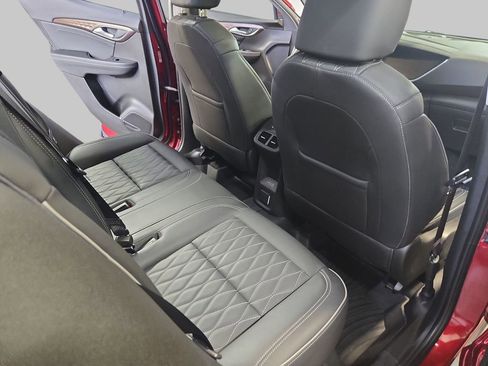 Used 2023 Buick Envision Avenir AWD/4WD image 12